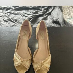 Elegant Gold Peep-Toe Heels